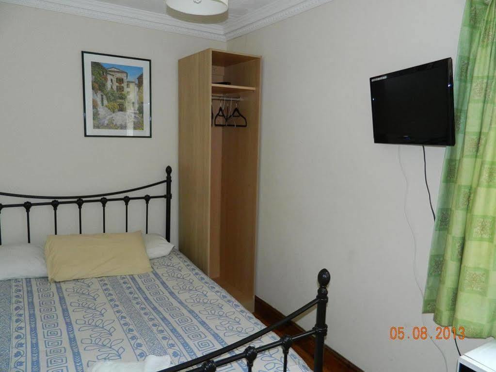 Circle Guest House Bed Only Σαουθάμπτον Εξωτερικό φωτογραφία